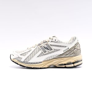 New Balance 1906R