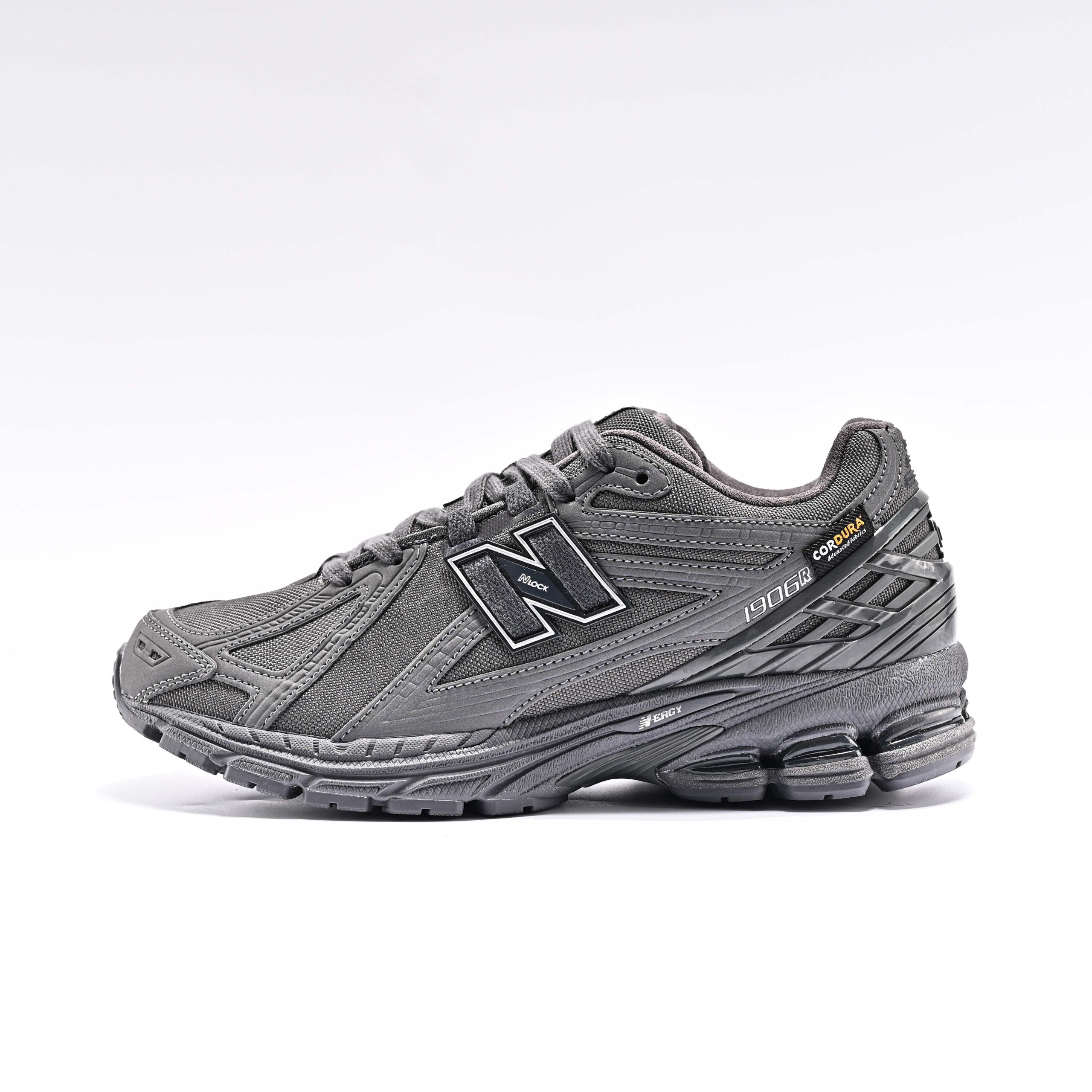 New Balance 1906R