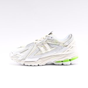 New Balance 1906R