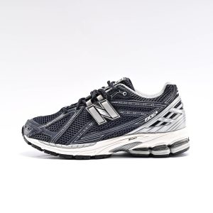New Balance 1906R