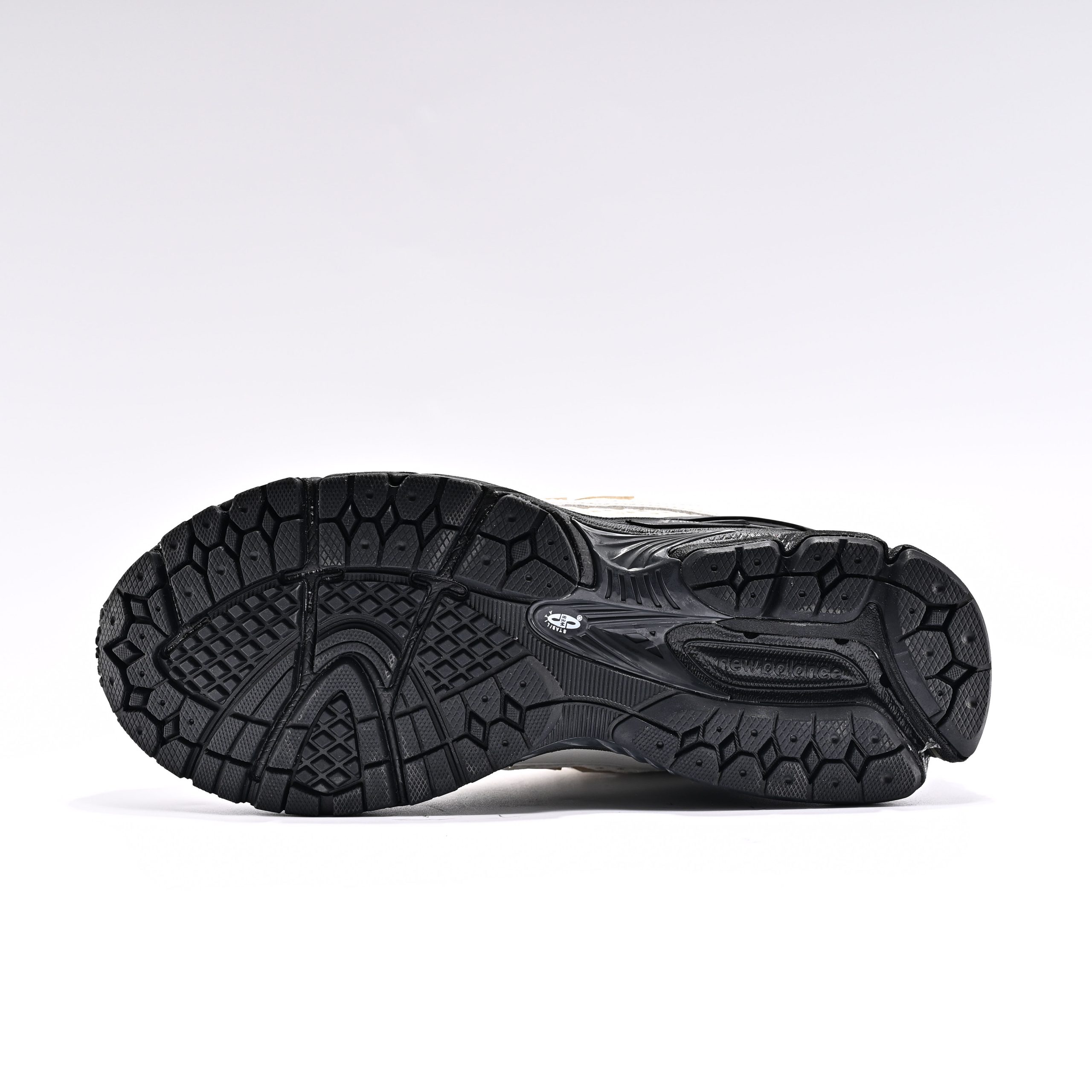 New Balance 1906R - Image 2