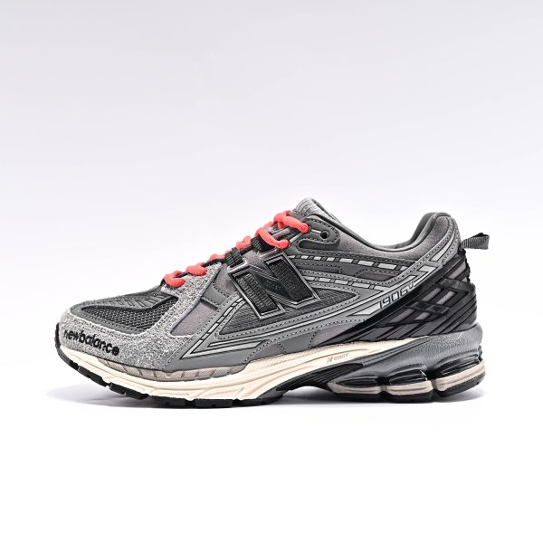 New Balance 1906R