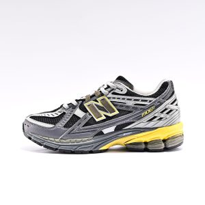 New Balance 1906R