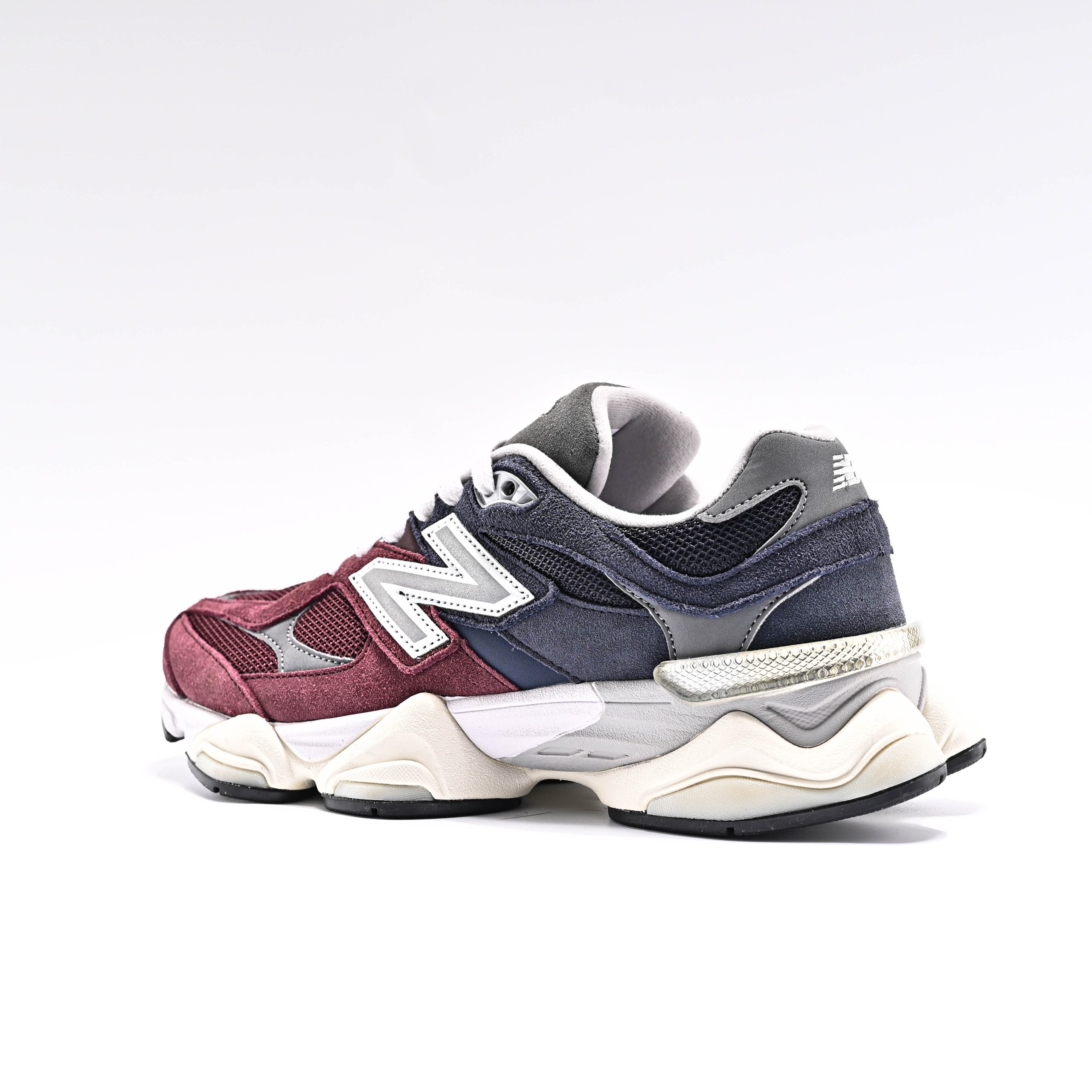 New Balance 9060 - Image 3