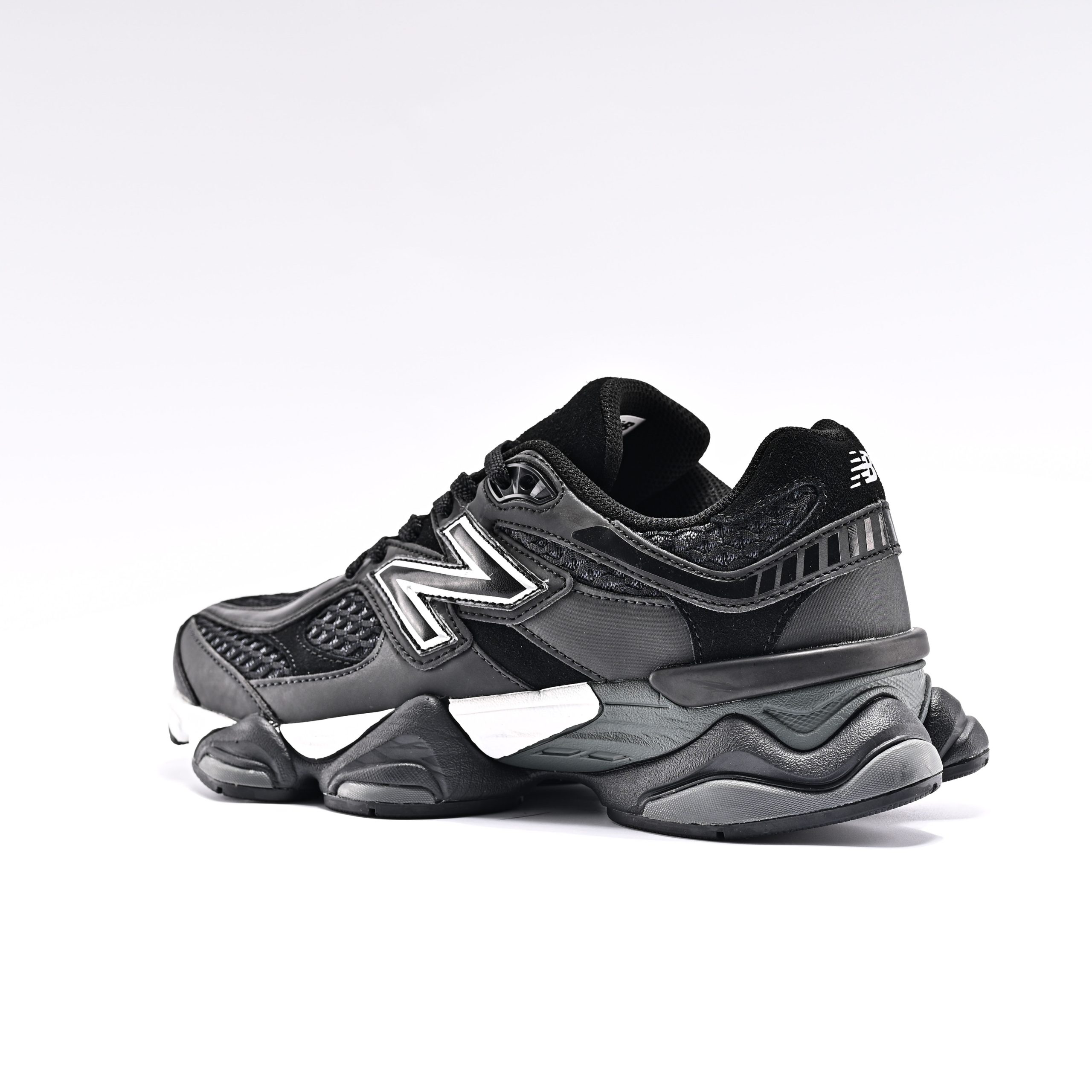 New Balance 9060 - Image 3
