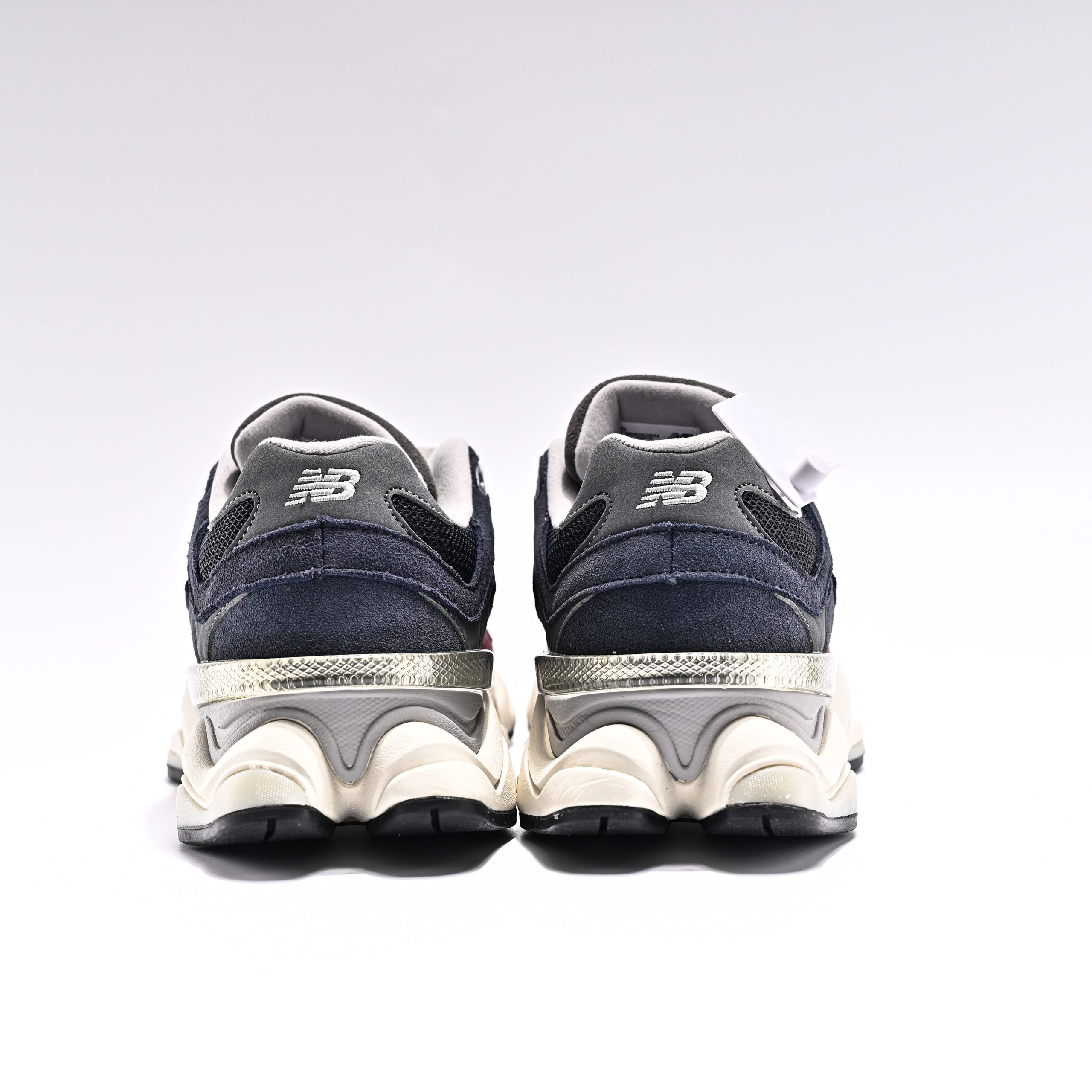New Balance 9060 - Image 9