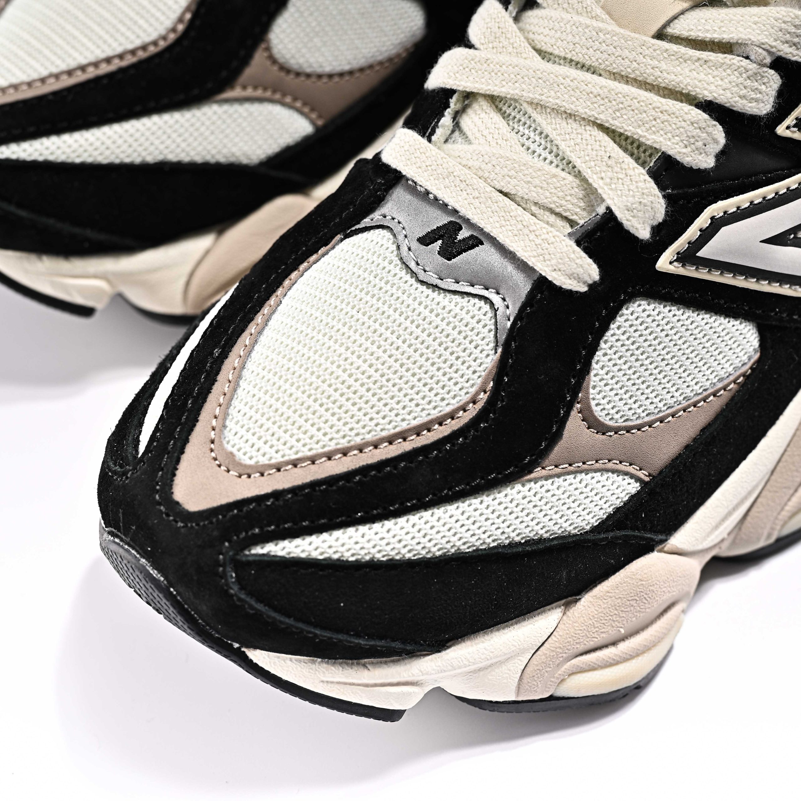 New Balance 9060 - Image 9