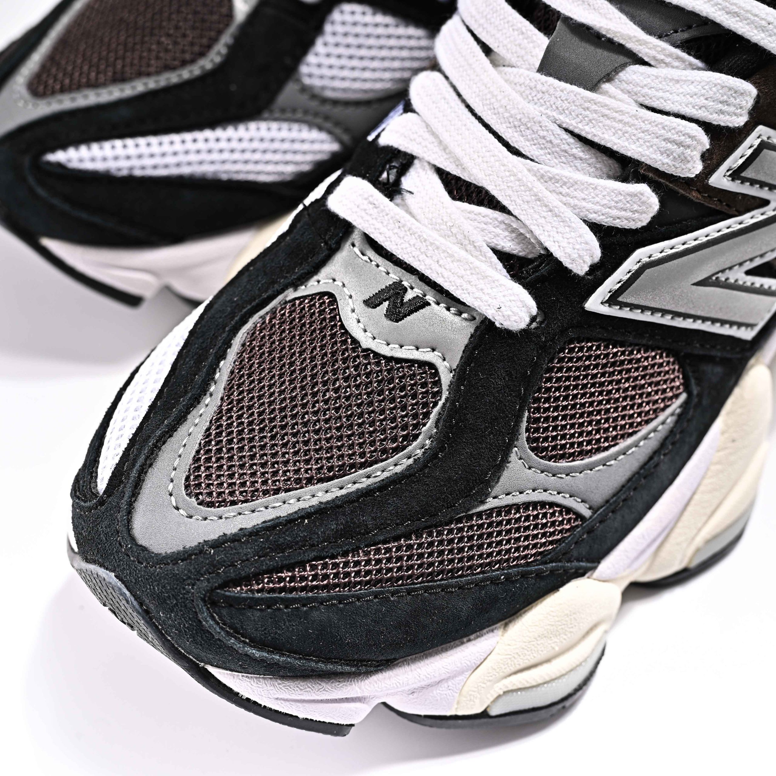 New Balance 9060 - Image 9