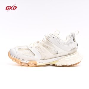 Balenciaga Track 647742 W3BM1 9000
