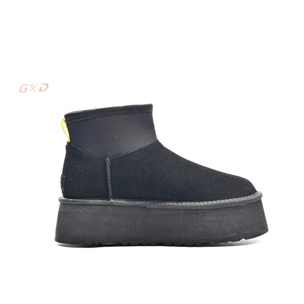 UGG CLASSIC - Image 5