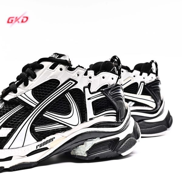 Balenciaga Runner 772774 W3RMU9010 - Image 6
