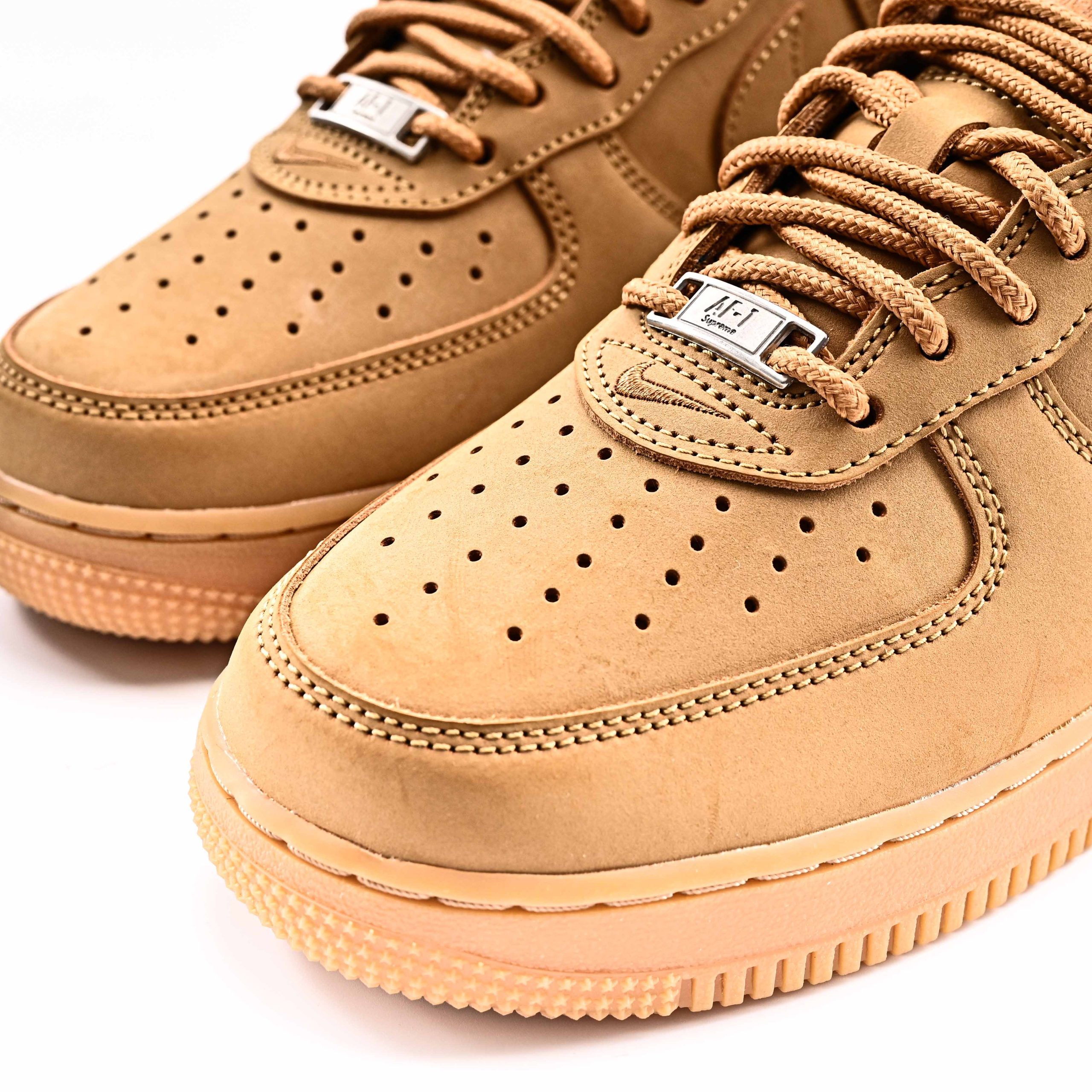 Supreme X AIR FORCE 1 DN1555 200 - Image 9