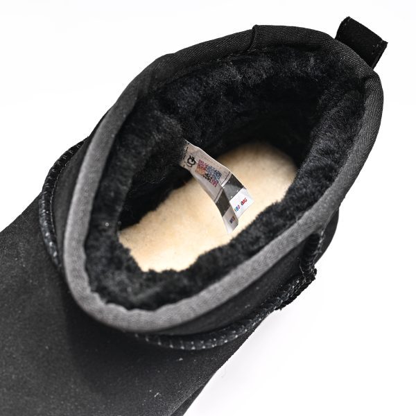 UGG CLASSIC - Image 4