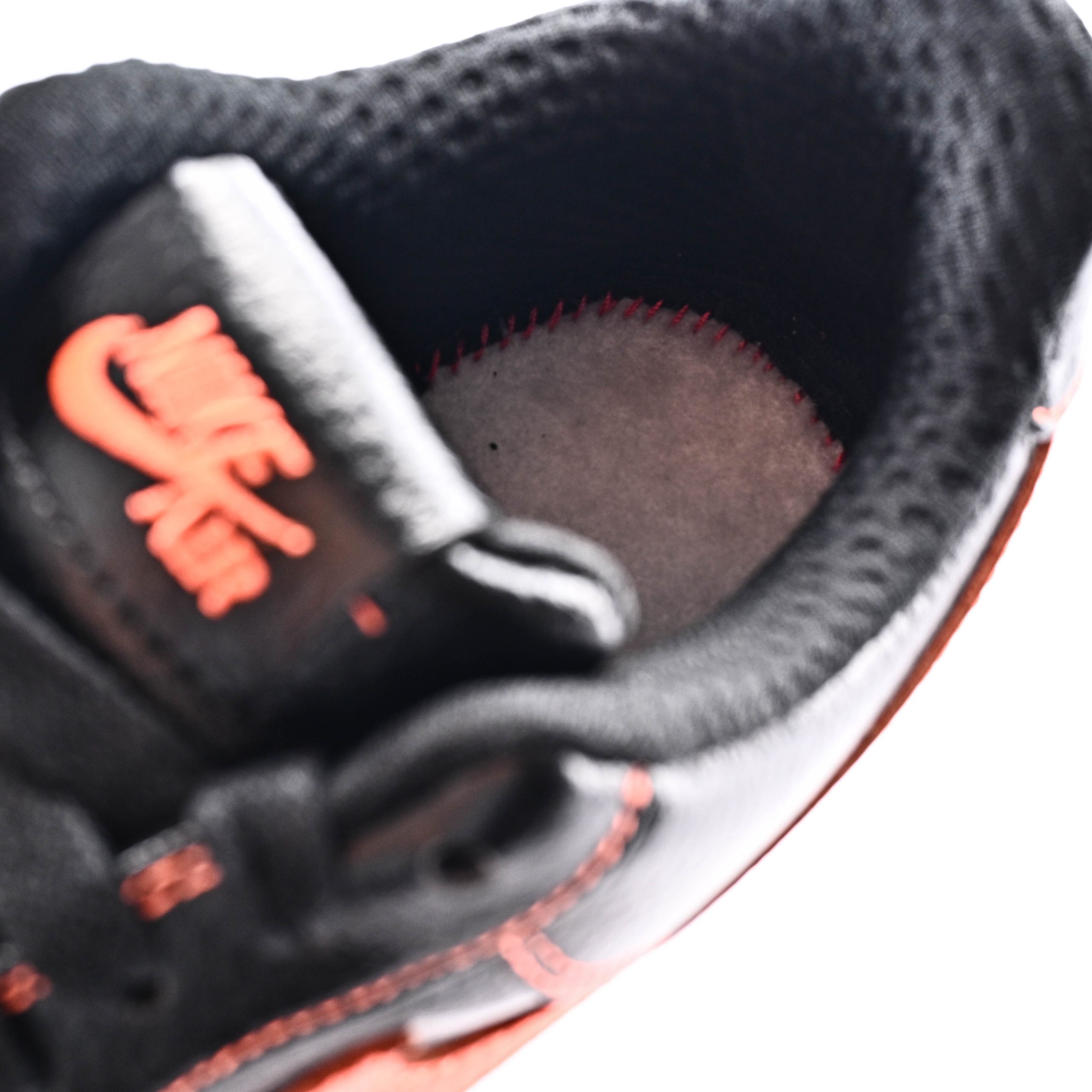 VLONE X AIR FORCE 1 AA5360 001 - Image 12