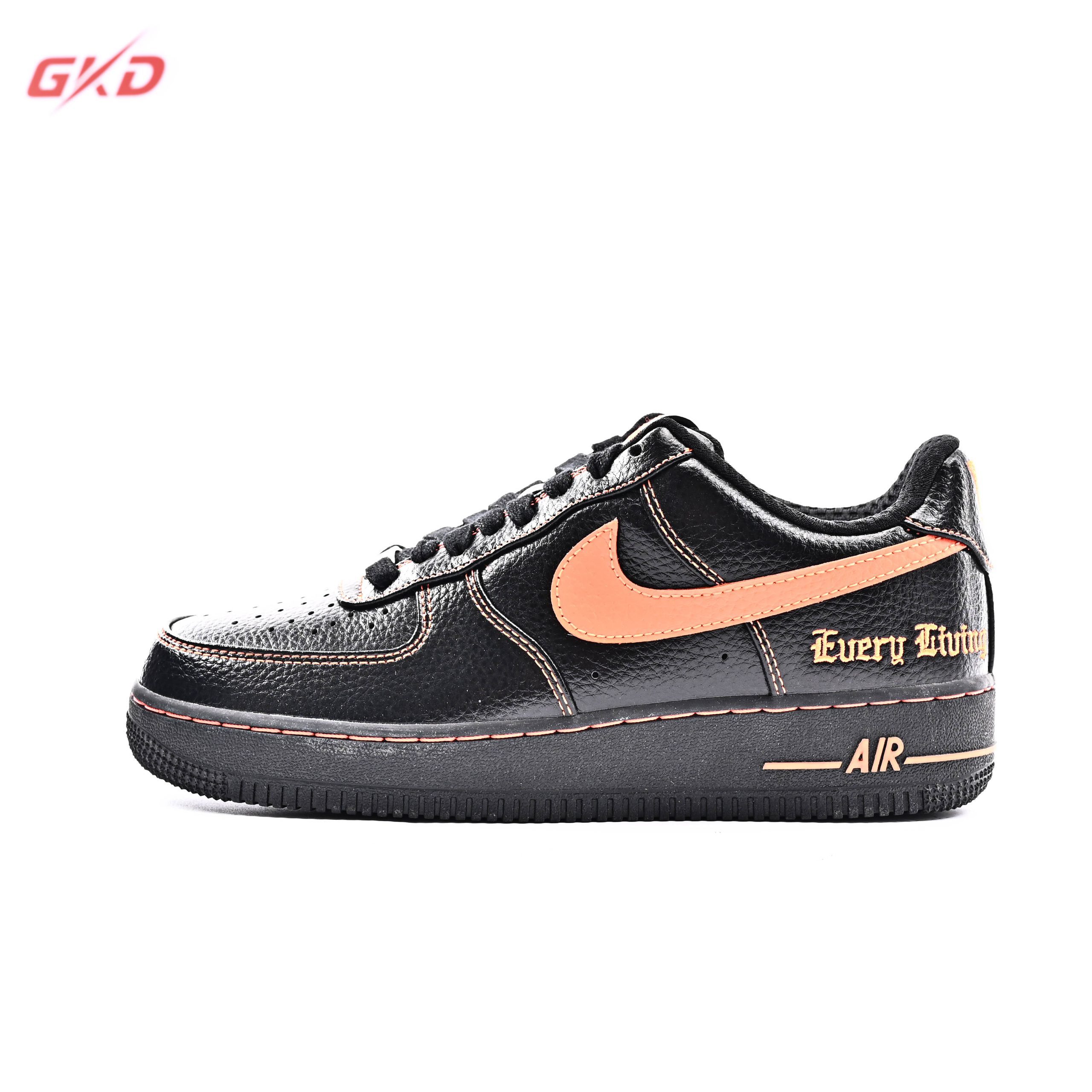 VLONE X AIR FORCE 1 AA5360 001