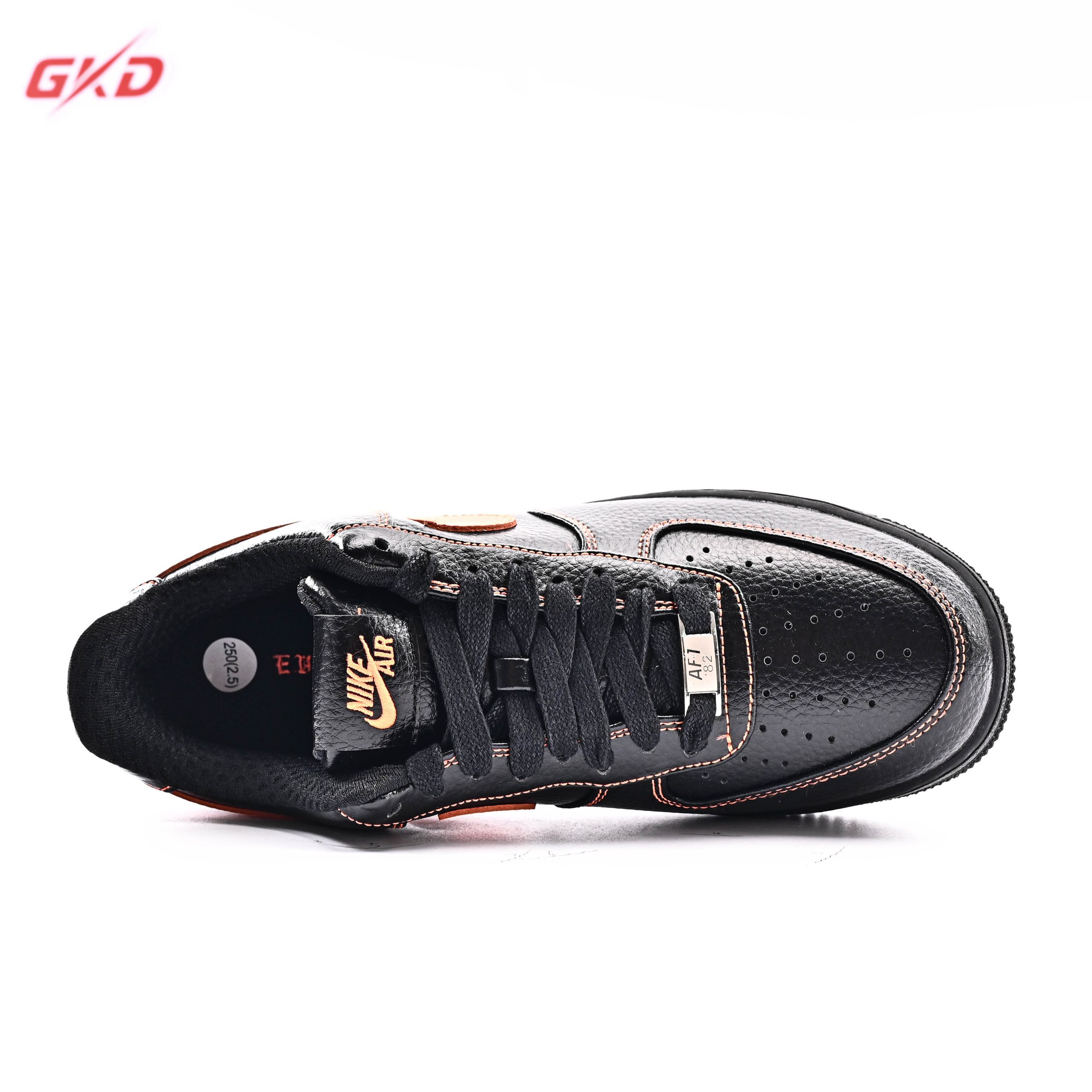 VLONE X AIR FORCE 1 AA5360 001 - Image 5