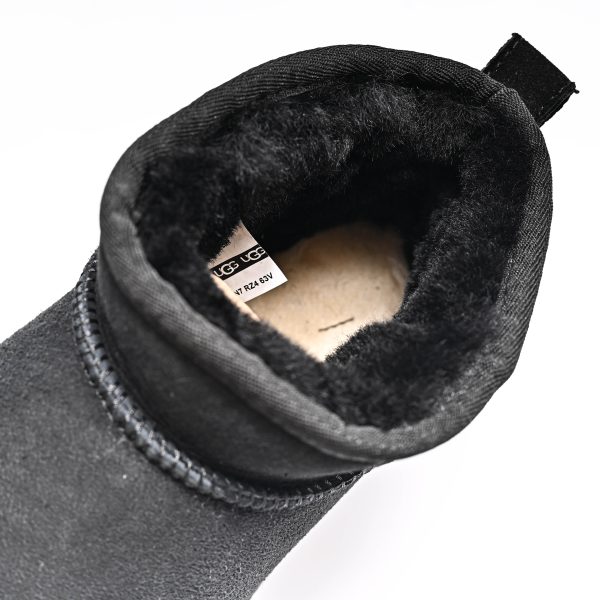 UGG CLASSIC - Image 14