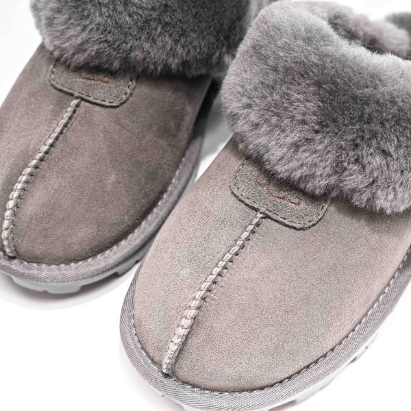 UGG CLASSIC - Image 10