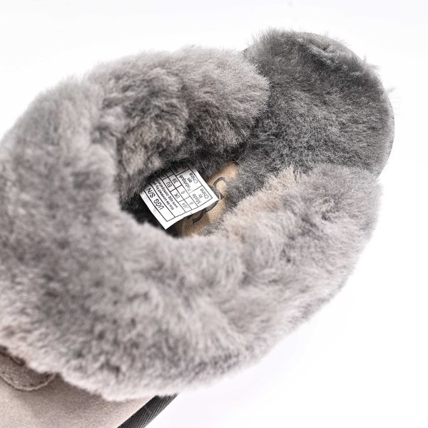 UGG CLASSIC - Image 12