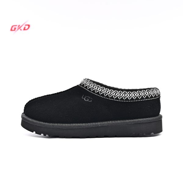 UGG CLASSIC