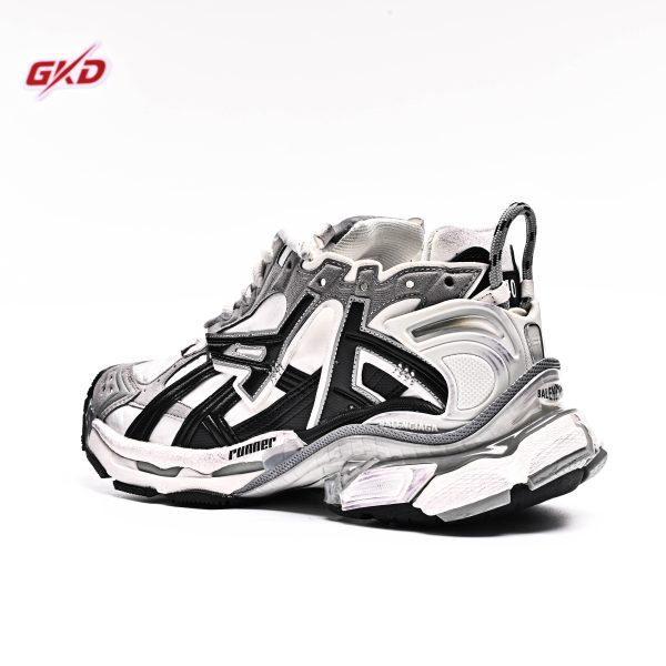 Balenciaga Runner 677403 W3RB5 9012 - Image 3