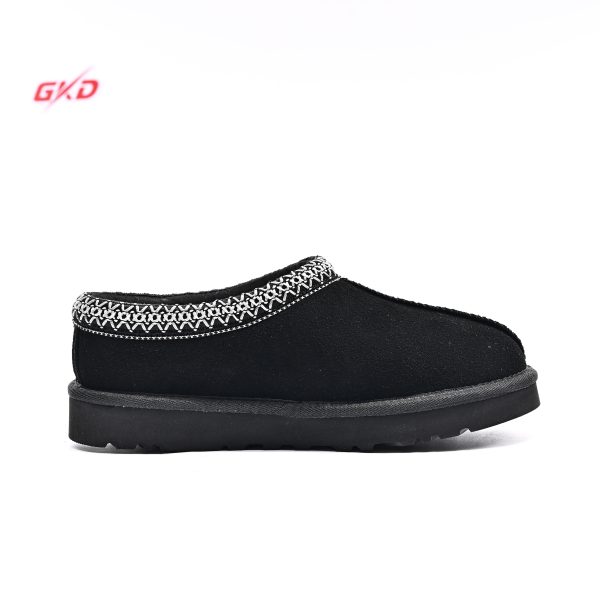 UGG CLASSIC - Image 5