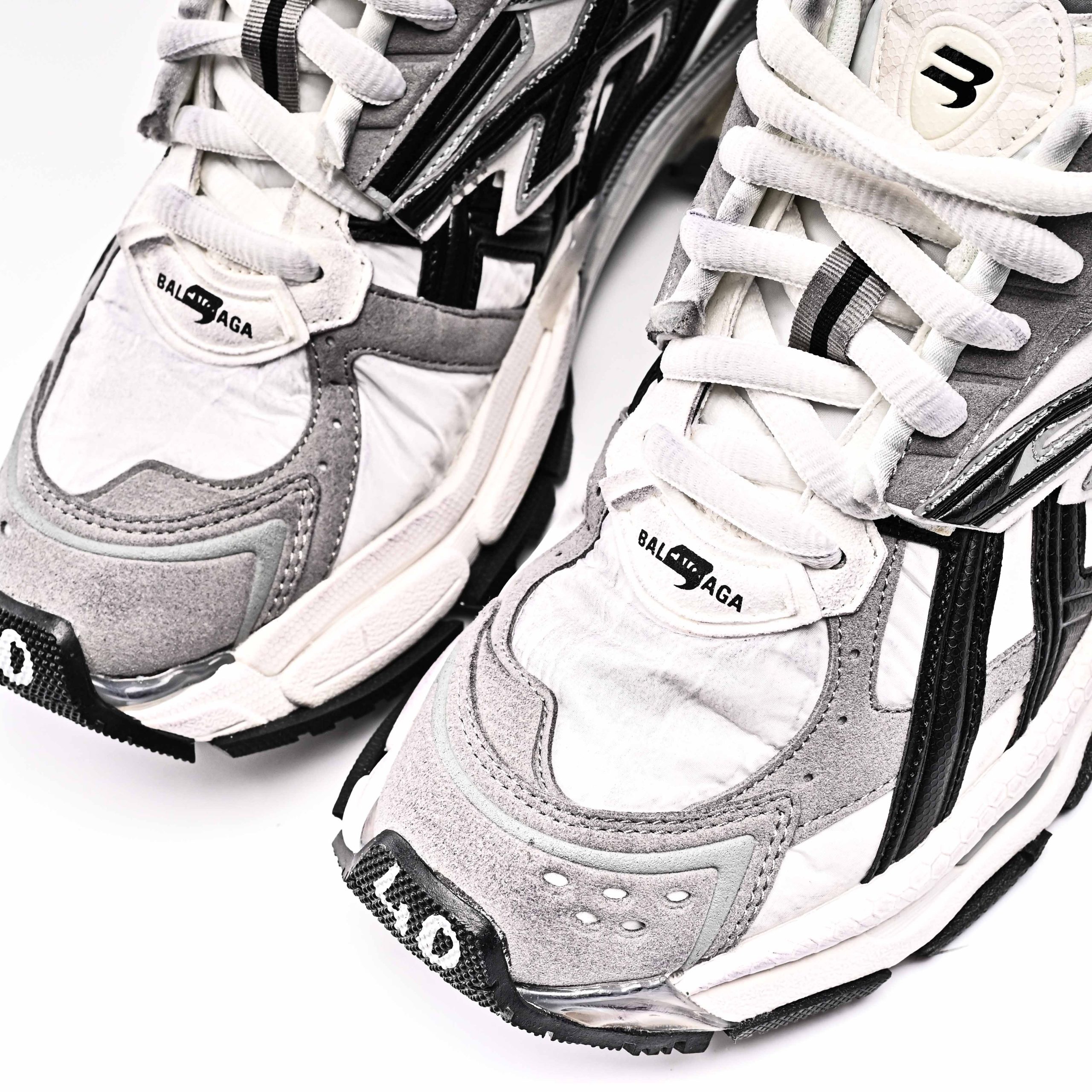 Balenciaga Runner 677403 W3RB5 9012 - Image 9