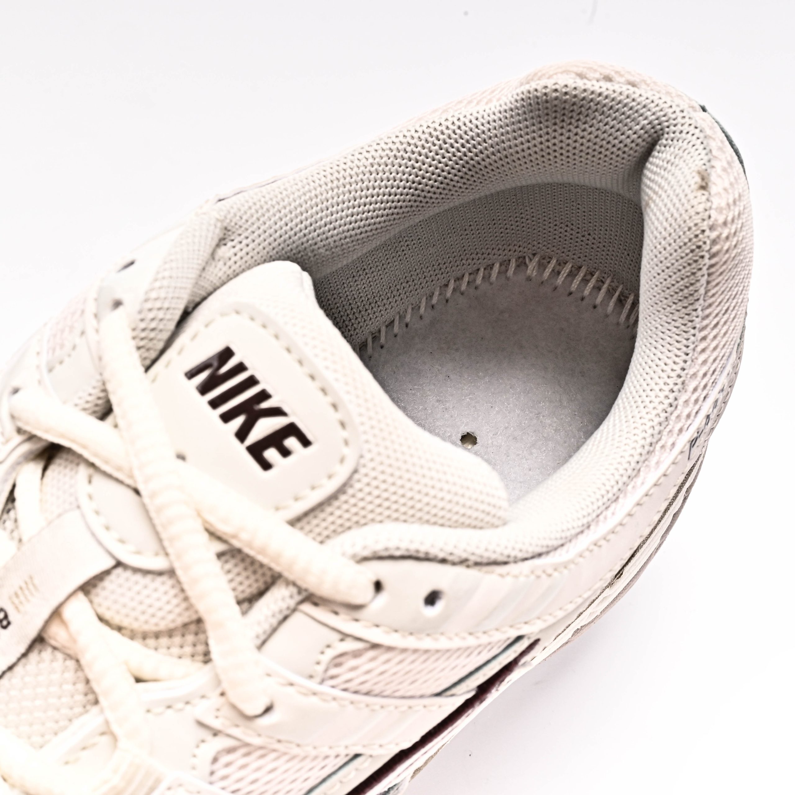 NIKE P-6000 HF0728 201 - Image 12
