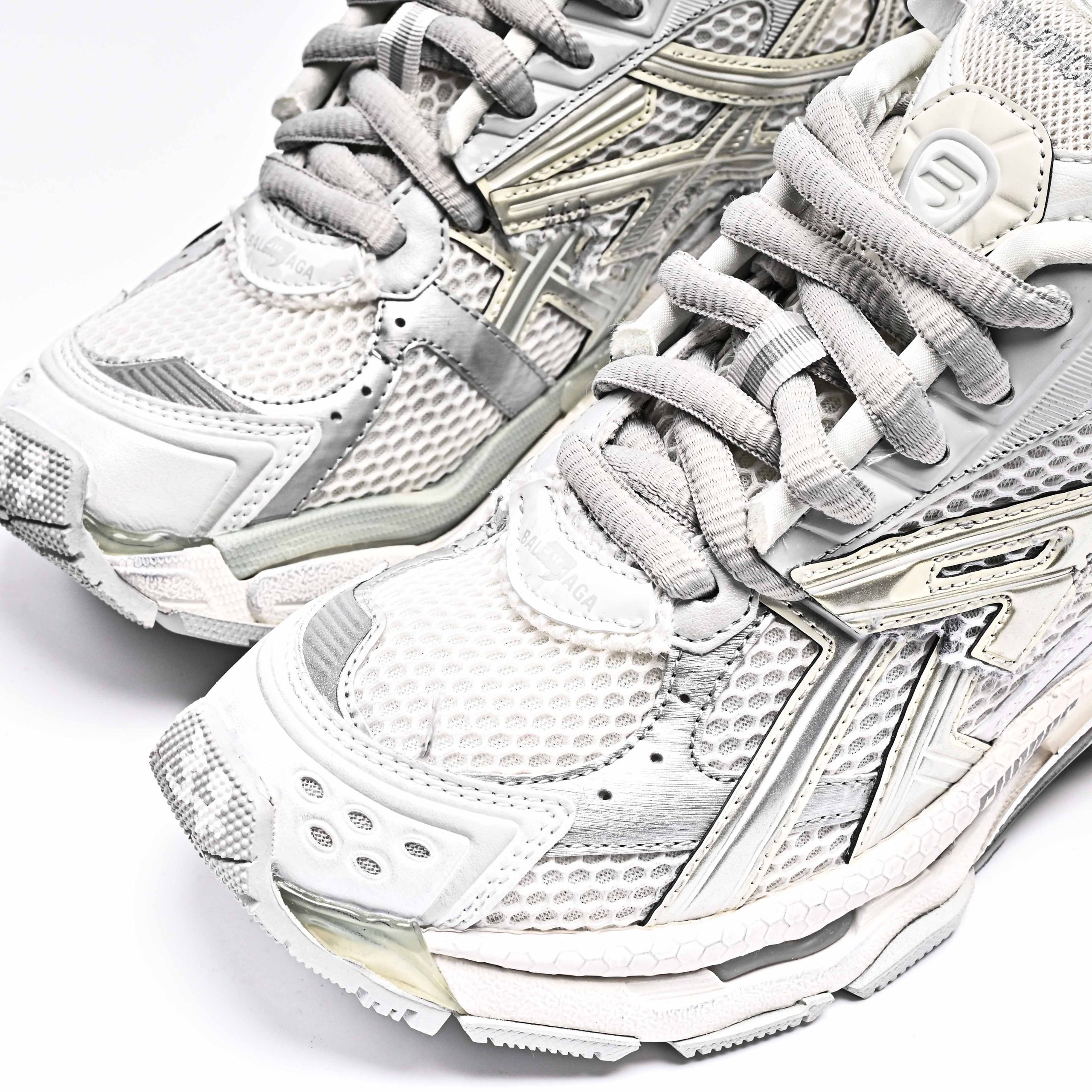 Balenciaga Runner - Image 9
