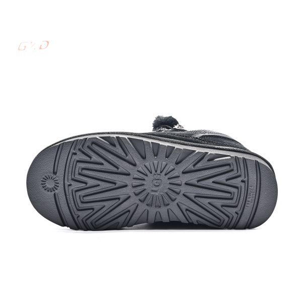 UGG CLASSIC - Image 6
