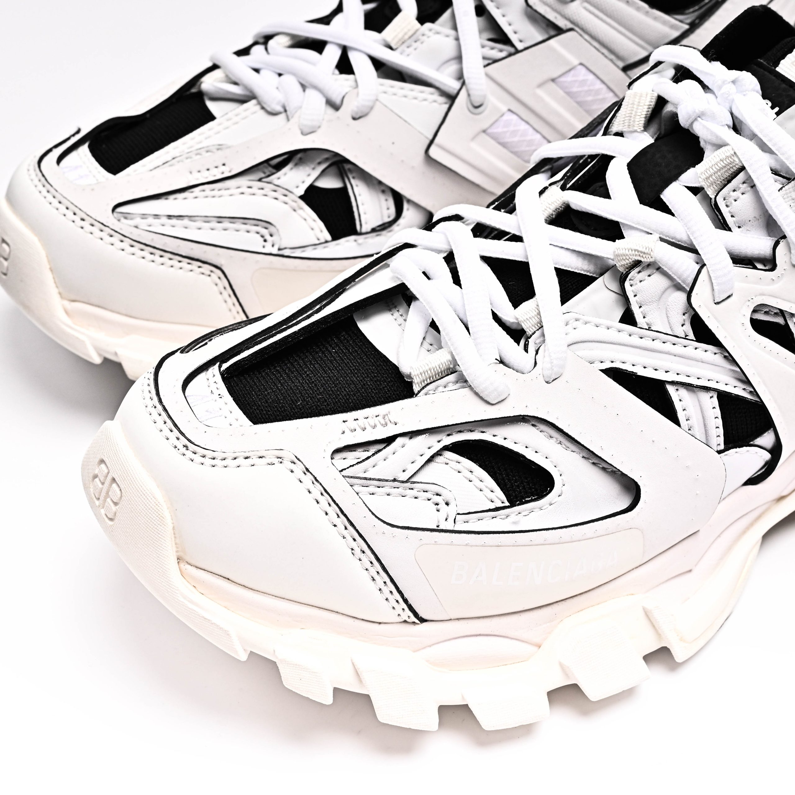 Balenciaga Track  736330 W3SKC 9010 - Image 9