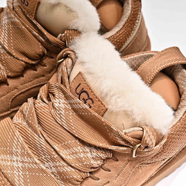 UGG CLASSIC - Image 11
