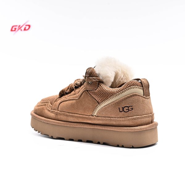UGG CLASSIC - Image 7