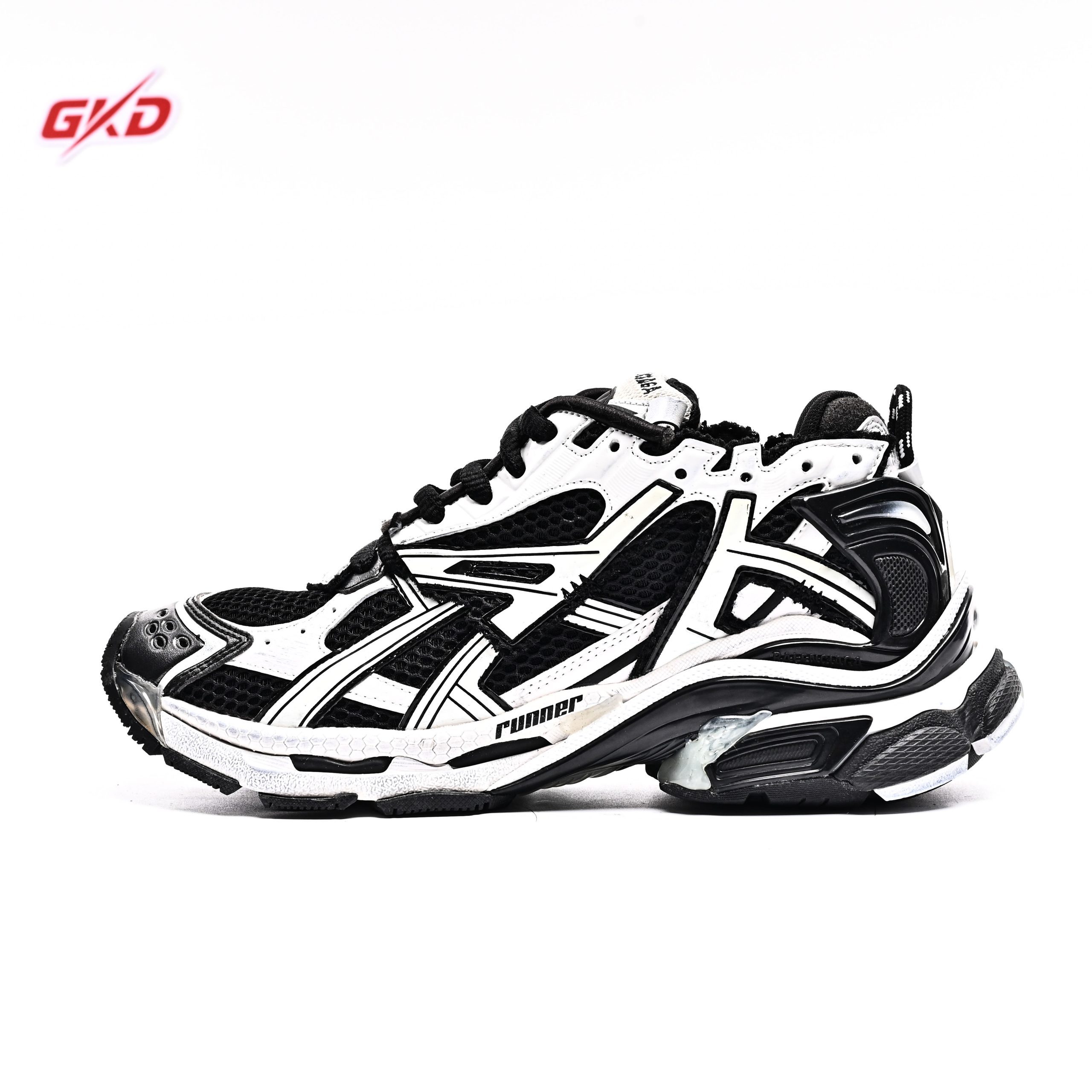 Balenciaga Runner 677403 W3RB2 9010