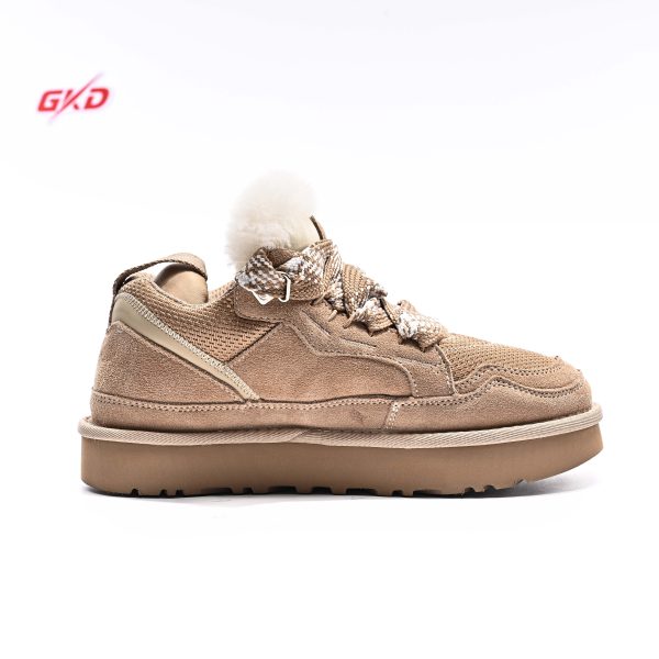 UGG CLASSIC - Image 9