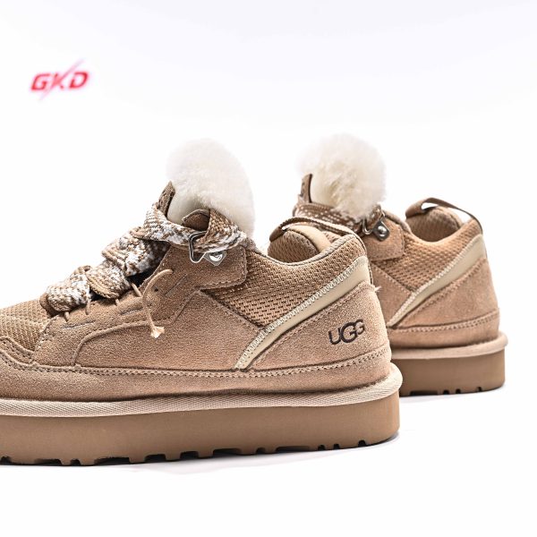 UGG CLASSIC - Image 11