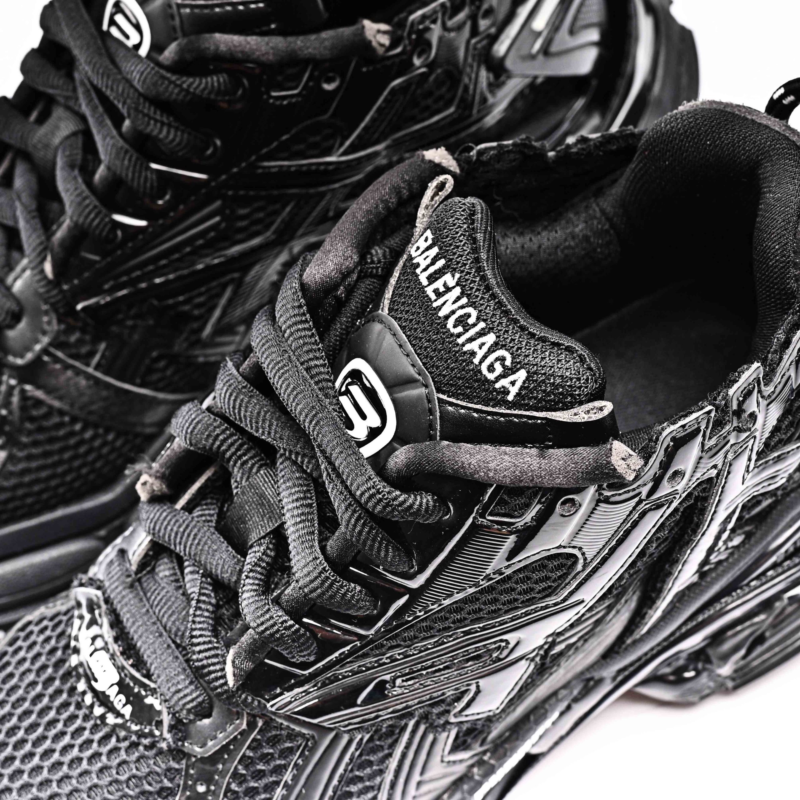 Balenciaga Runner 677403 W3RB1 1000 - Image 10