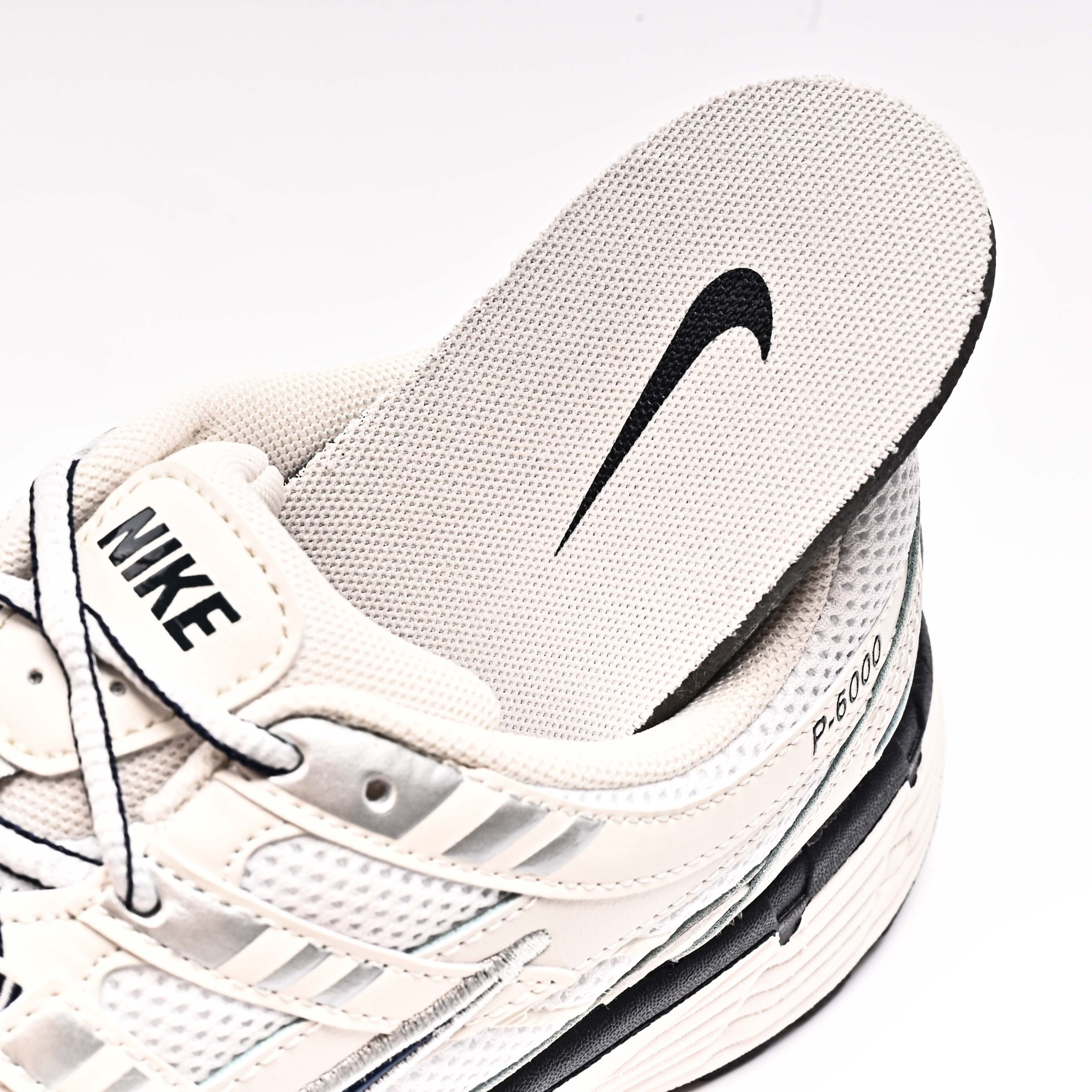 NIKE P-6000 CD6404 018 - Image 11