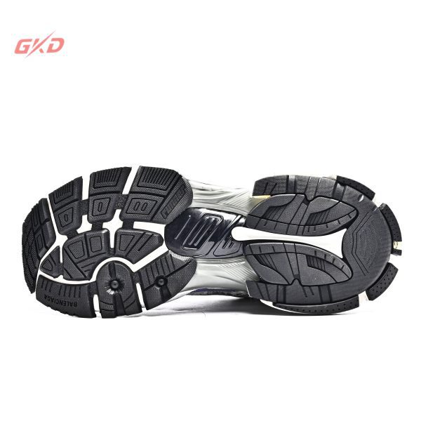 Balenciaga Runner 677402 W3RB3 5901 - Image 2