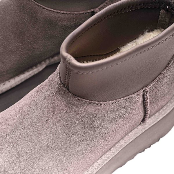 UGG CLASSIC - Image 9