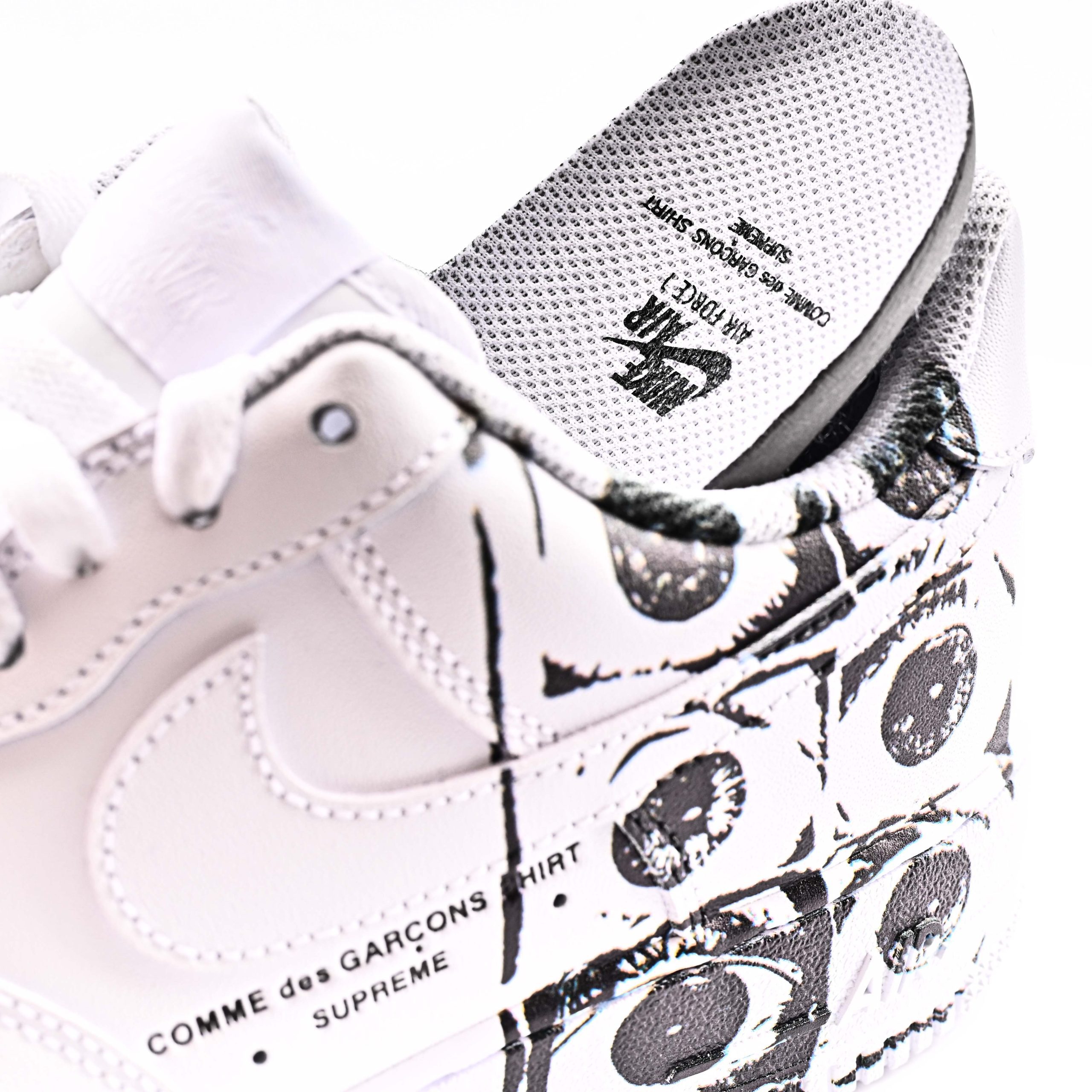 CDG X Supreme X AIR FORCE 1 923044 100 - Image 11