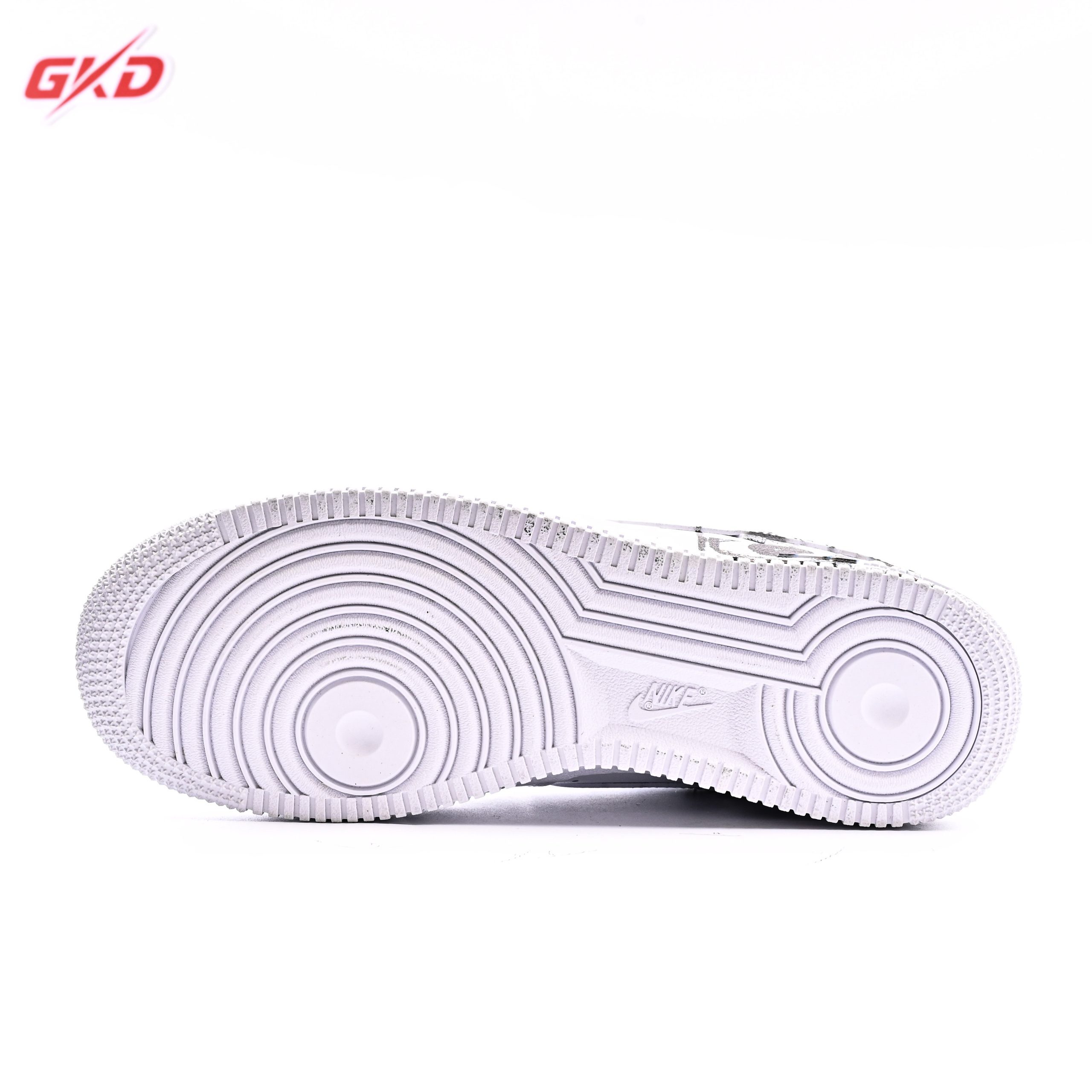 CDG X Supreme X AIR FORCE 1 923044 100 - Image 2