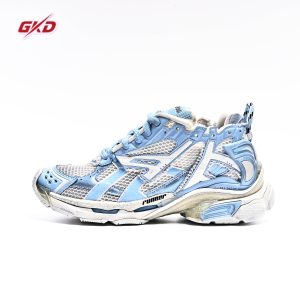 Balenciaga Runner 677402 W3RB2 9744