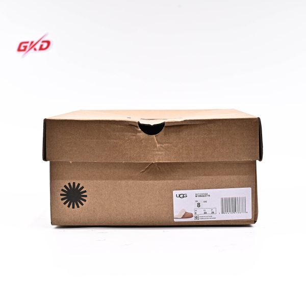 UGG CLASSIC - Image 10
