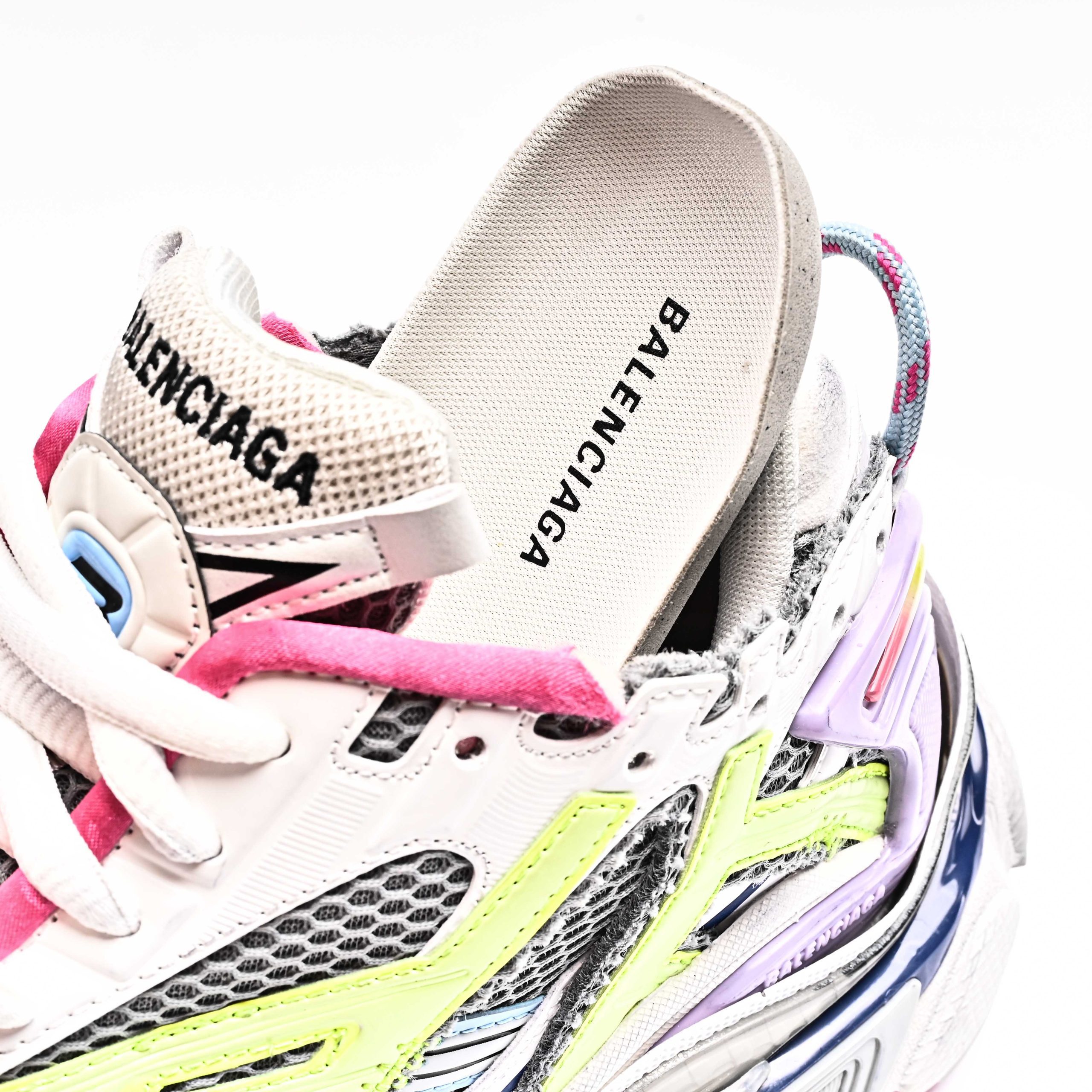 Balenciaga Runner 677403 W3RBP 1745 - Image 11