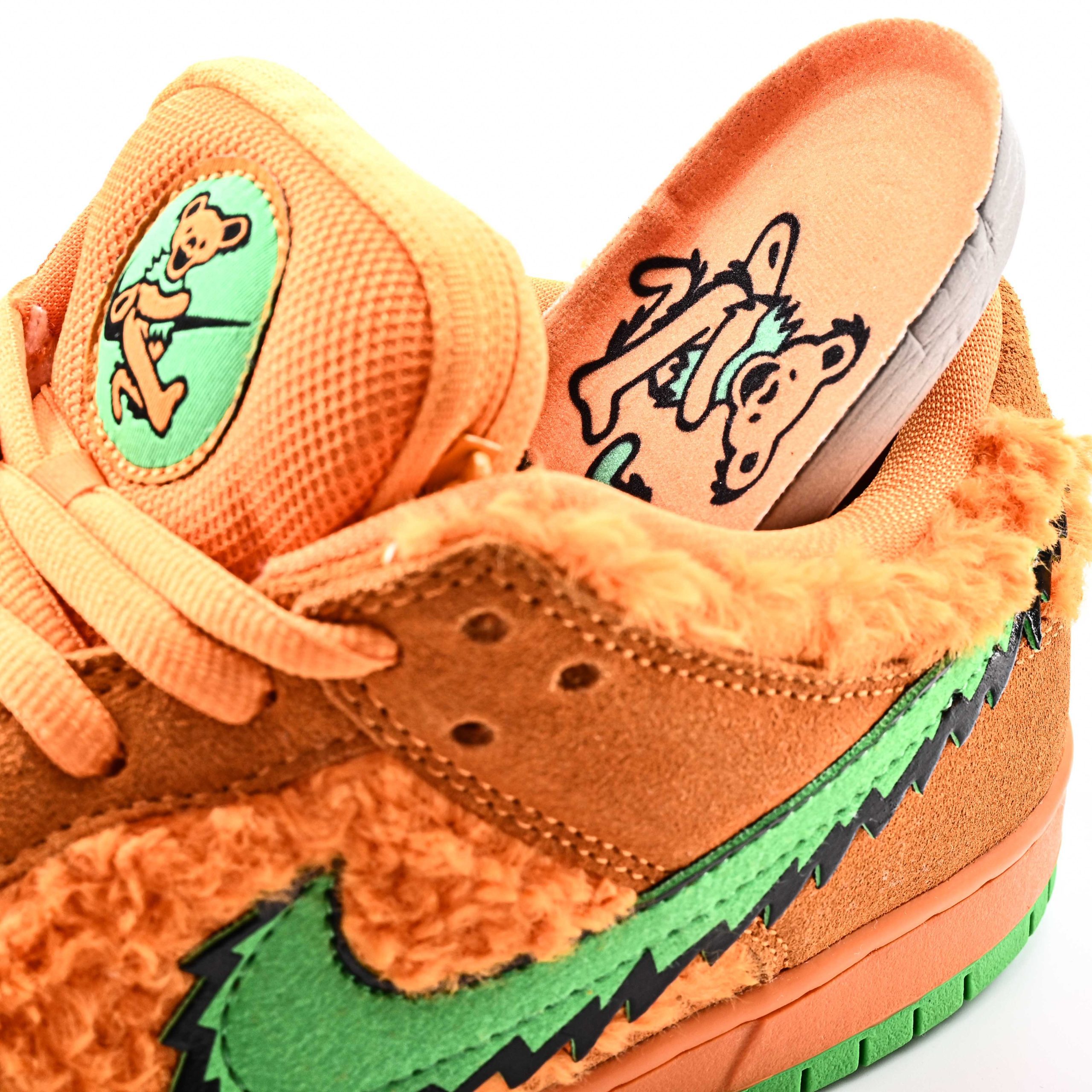 Nike Dunk SB Low Rdtro CJ5378 800 - Image 11
