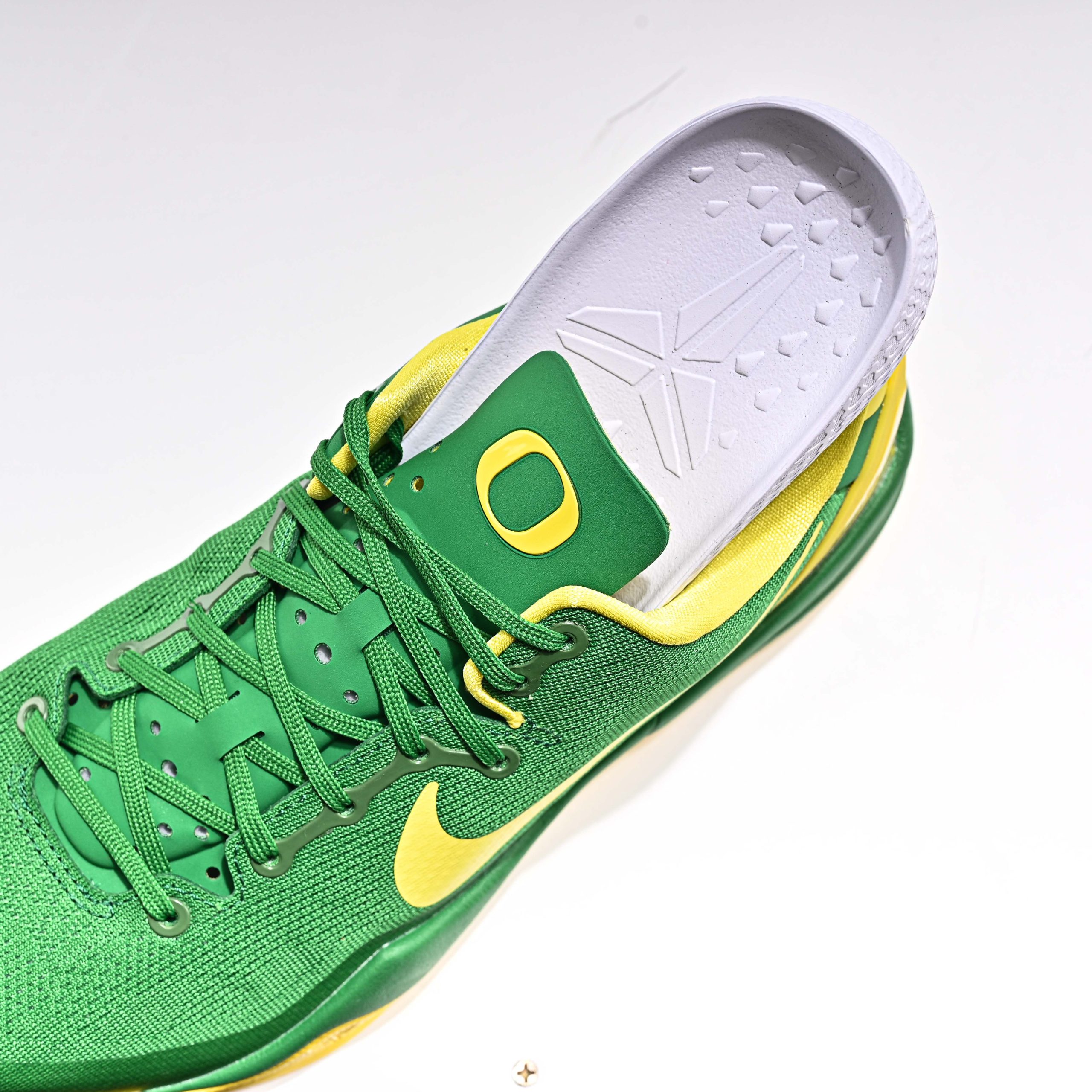 NIKE ZOOM KOBE 8 PROTRO - Image 10