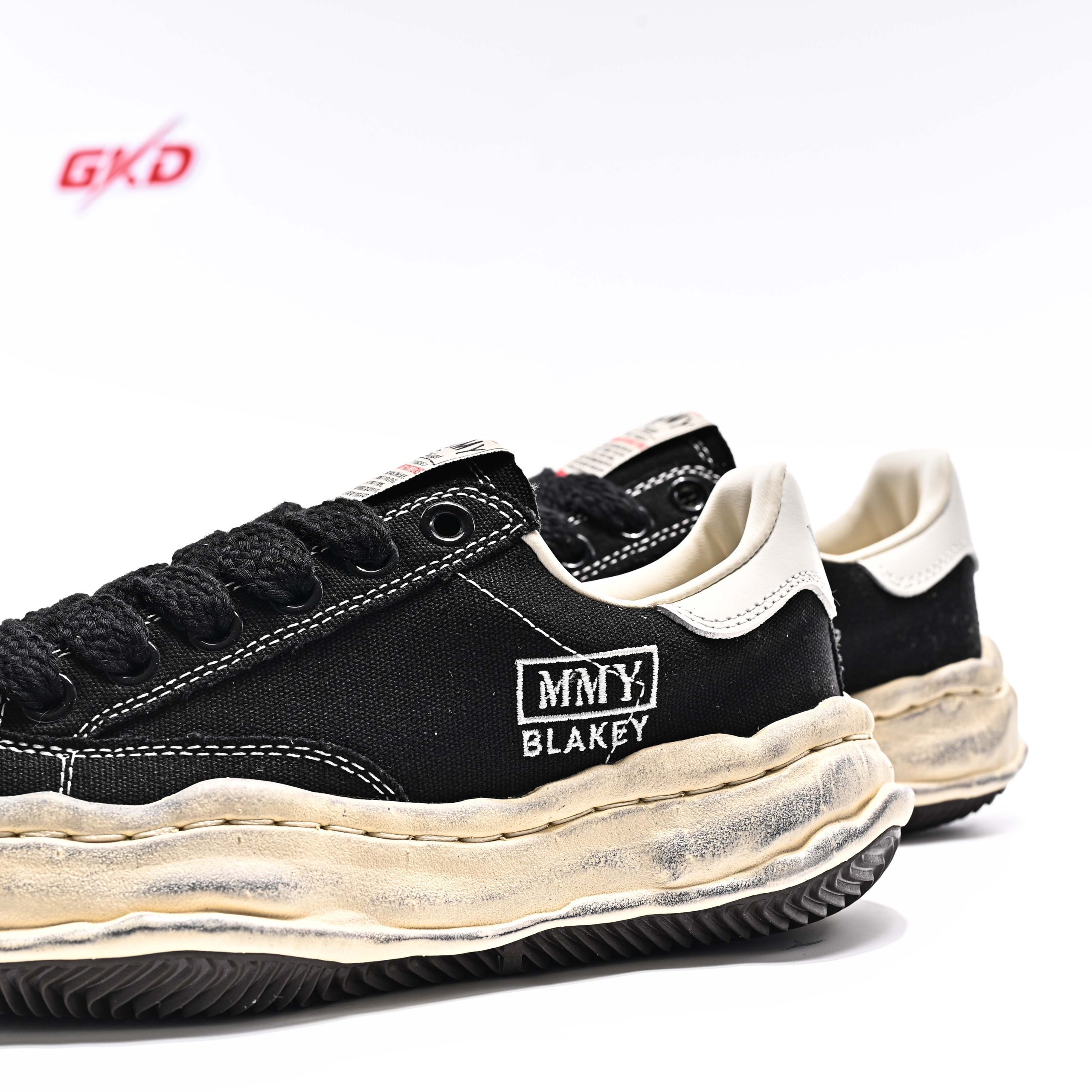 MIHARA YASUHIRO - Image 6