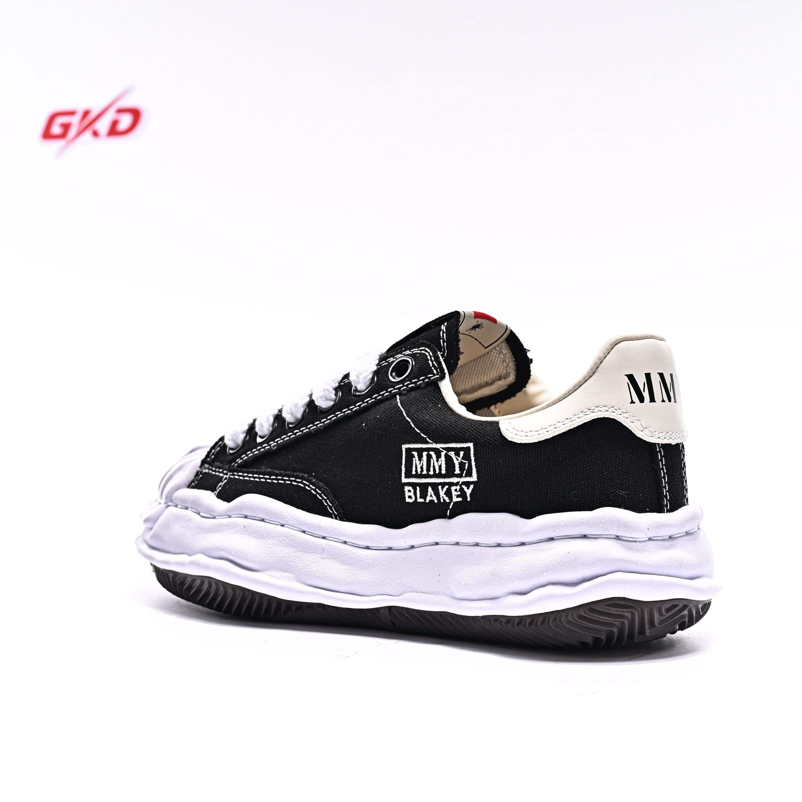 MIHARA YASUHIRO - Image 6