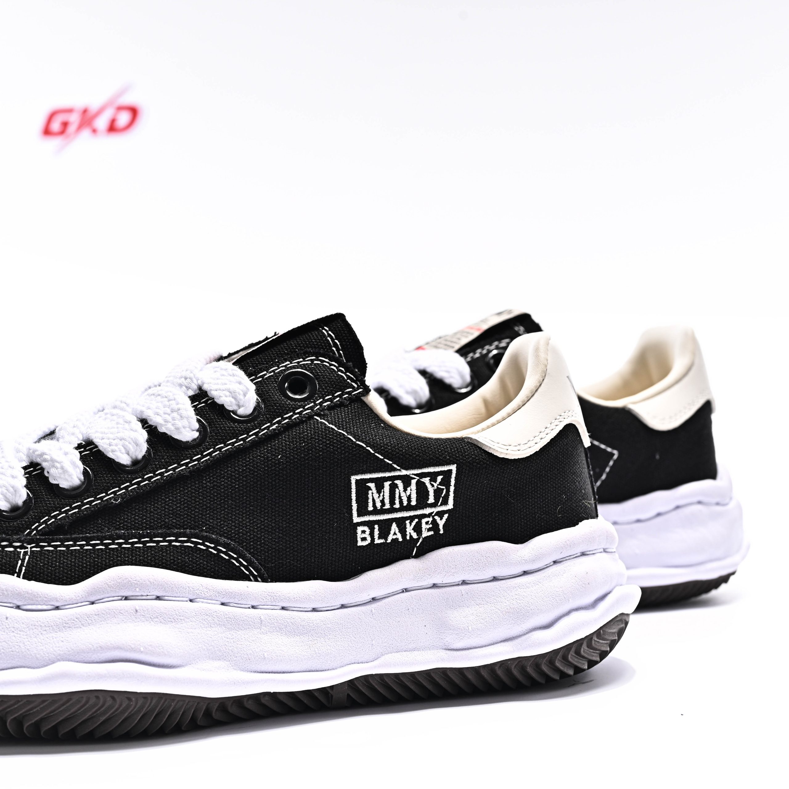 MIHARA YASUHIRO - Image 3